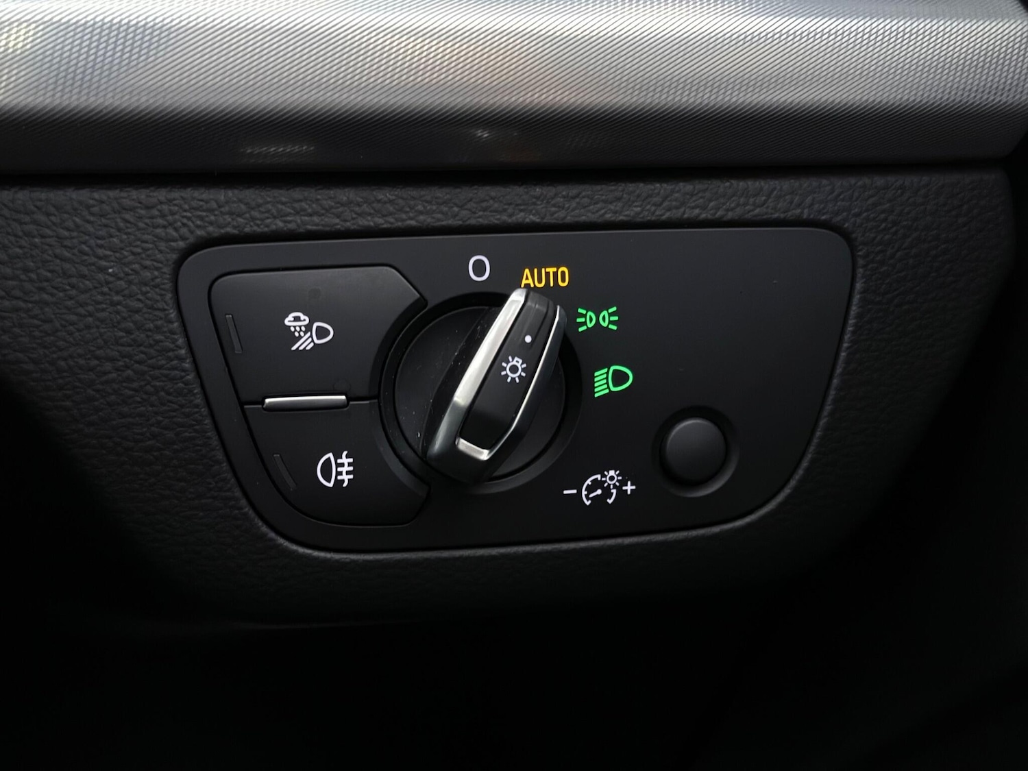 Used Audi Q5 2020 for sale - 77222163: Photo 33