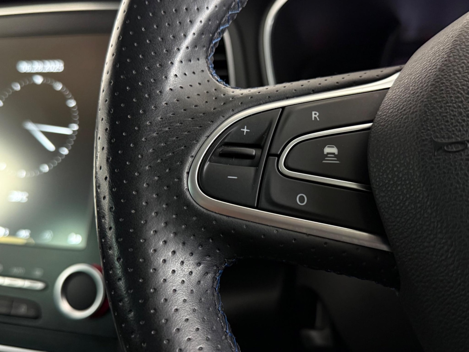 Used Renault Megane 2017 for sale - 77244083: Photo 22