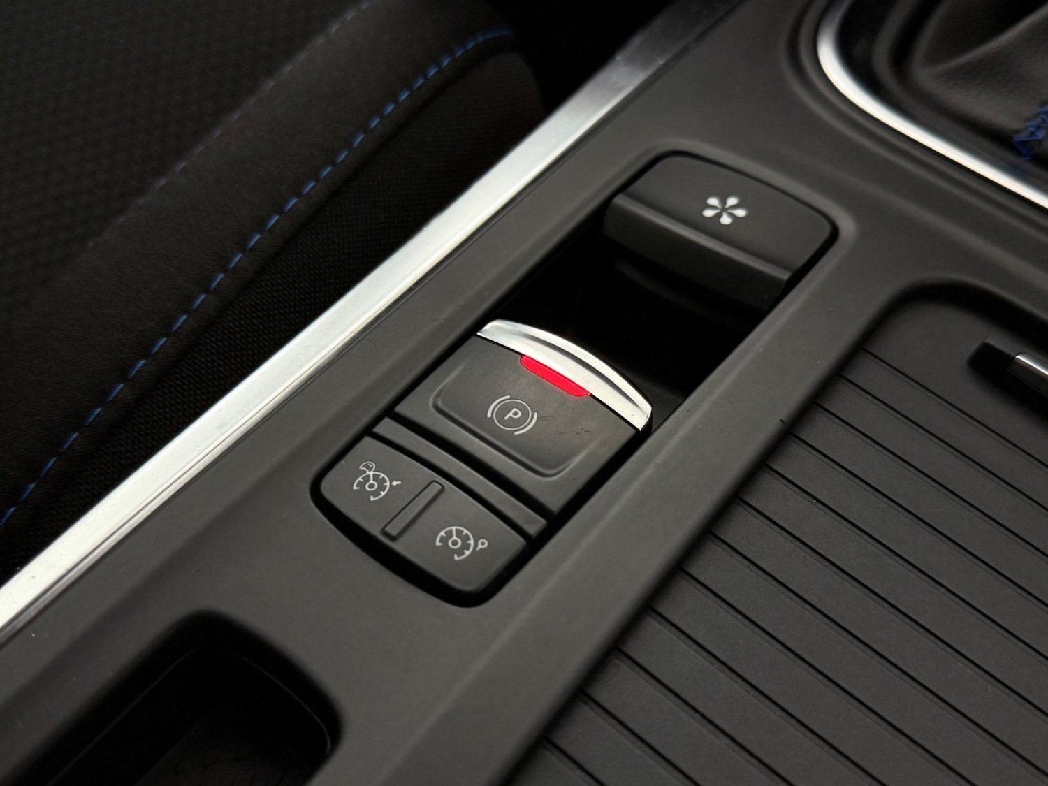 Used Renault Megane 2017 for sale - 77244083: Photo 37