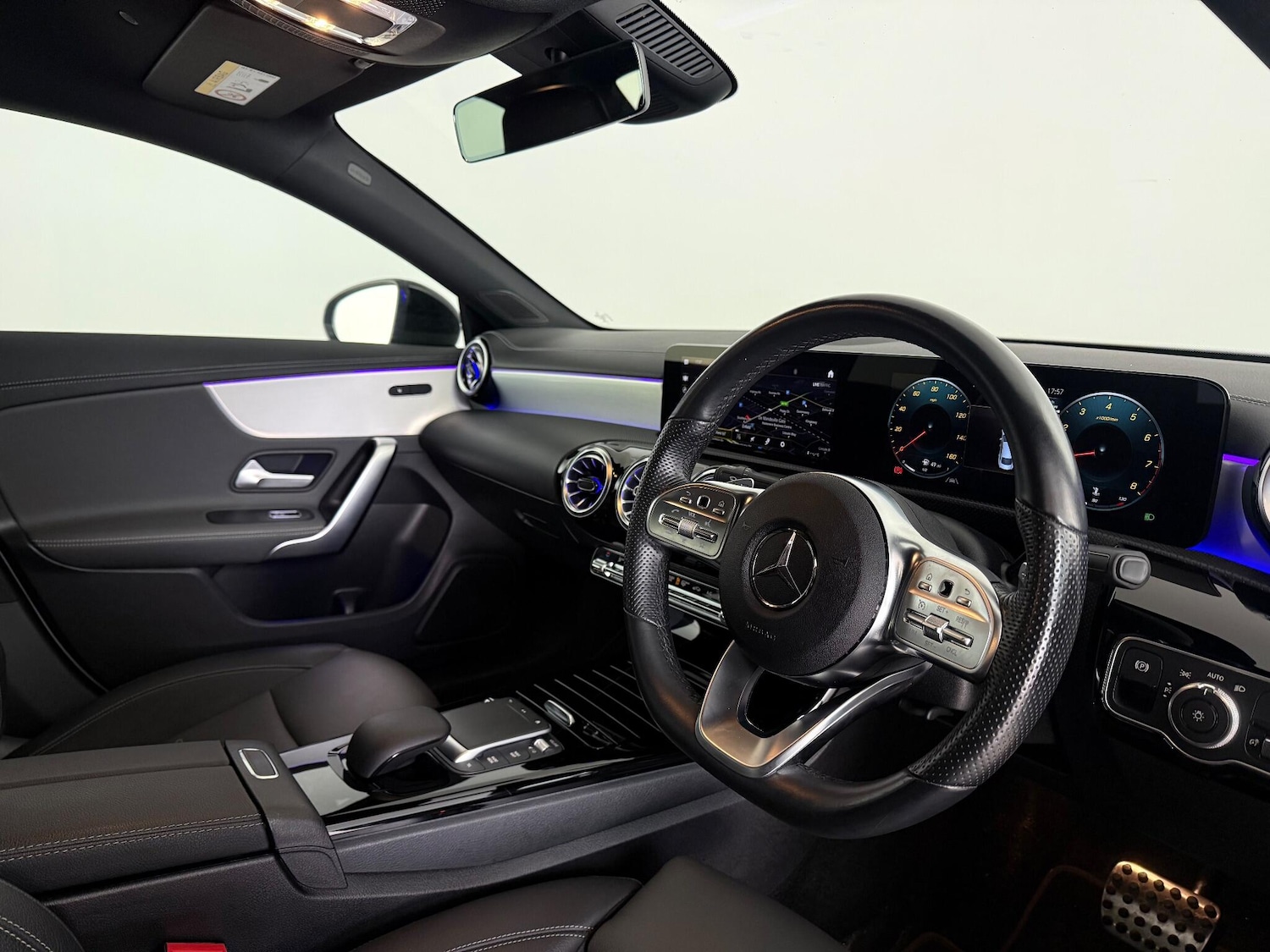 Used Mercedes-Benz CLA 2022 for sale - 77260526: Photo 11