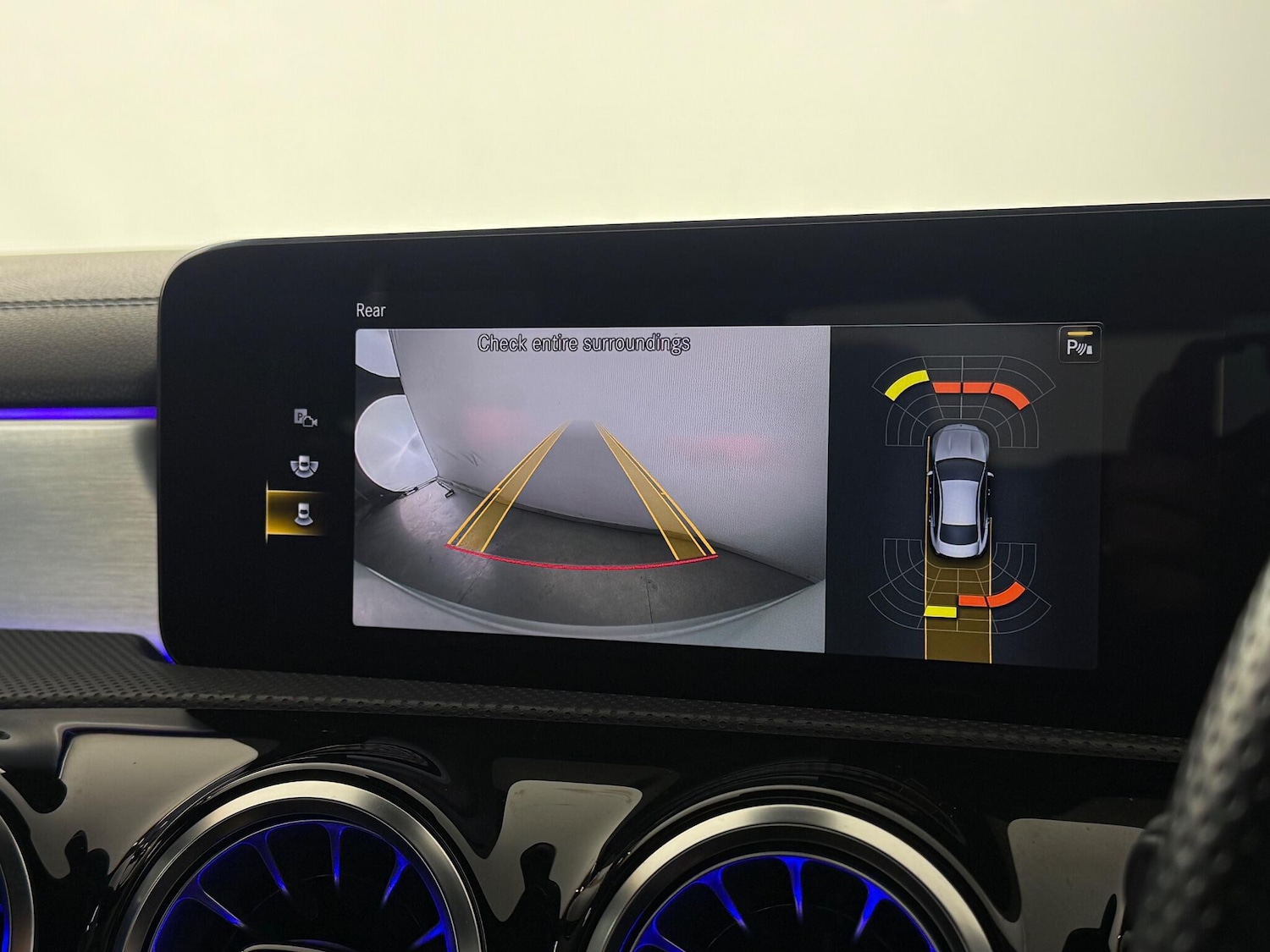 Used Mercedes-Benz CLA 2022 for sale - 77260526: Photo 32