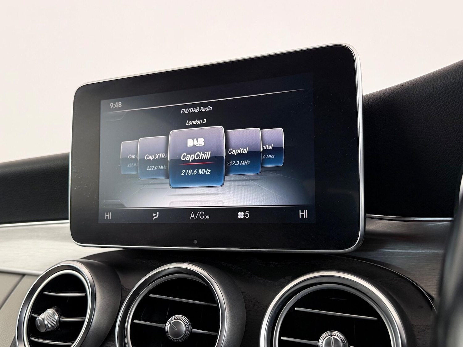 Used Mercedes-Benz C Class 2017 for sale - 77217084: Photo 24