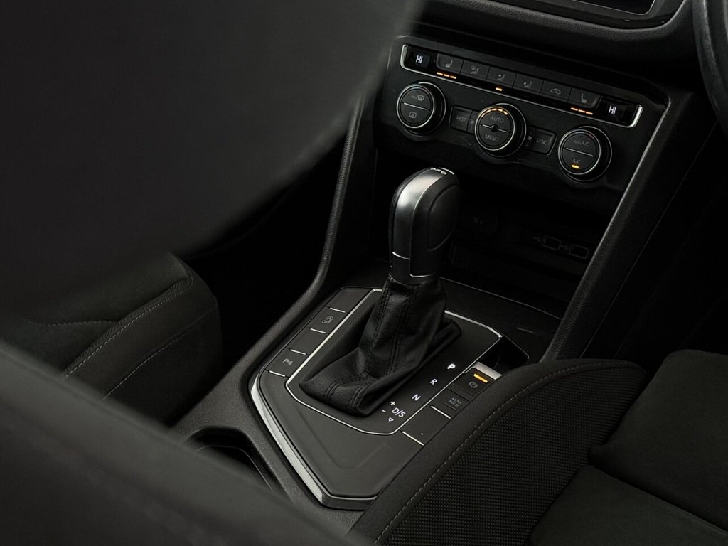 Used Volkswagen Tiguan 2019 for sale - 76280019: Photo 42