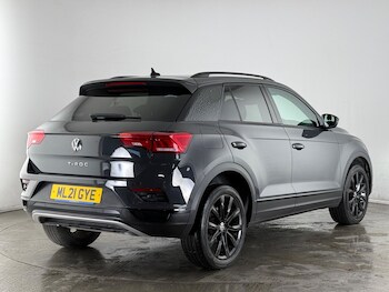 Used Volkswagen T-Roc 2021 for sale - 77364843: Photo