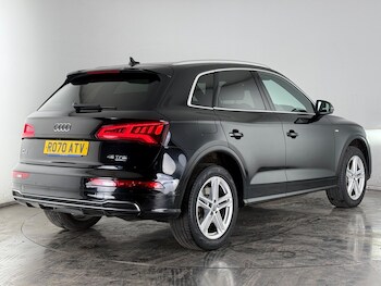 Used Audi Q5 2020 for sale - 77840074: Photo