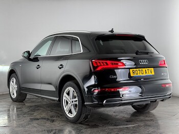 Used Audi Q5 2020 for sale - 77840074: Photo