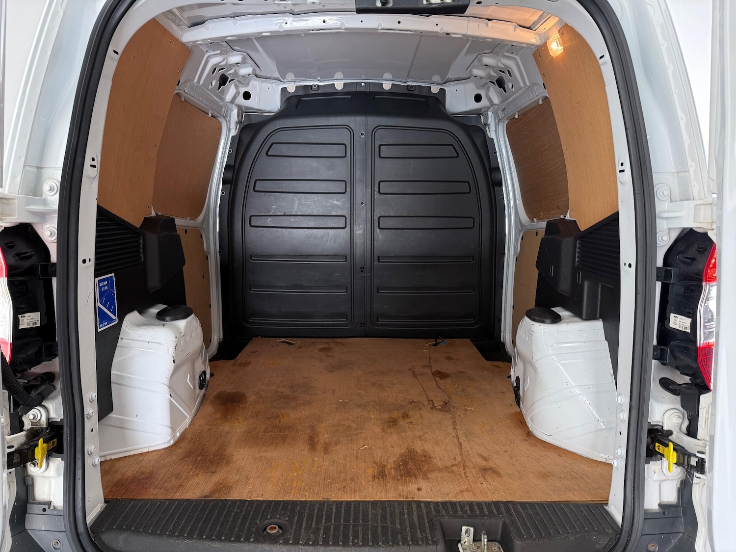 Used Ford Transit Courier 2020 for sale - 77259787: Photo 10