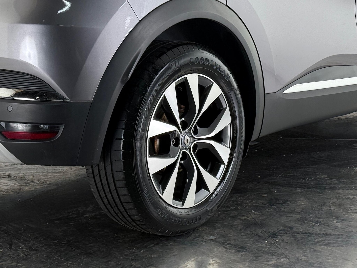 Used Renault Captur 2020 for sale - 76468416: Photo 12