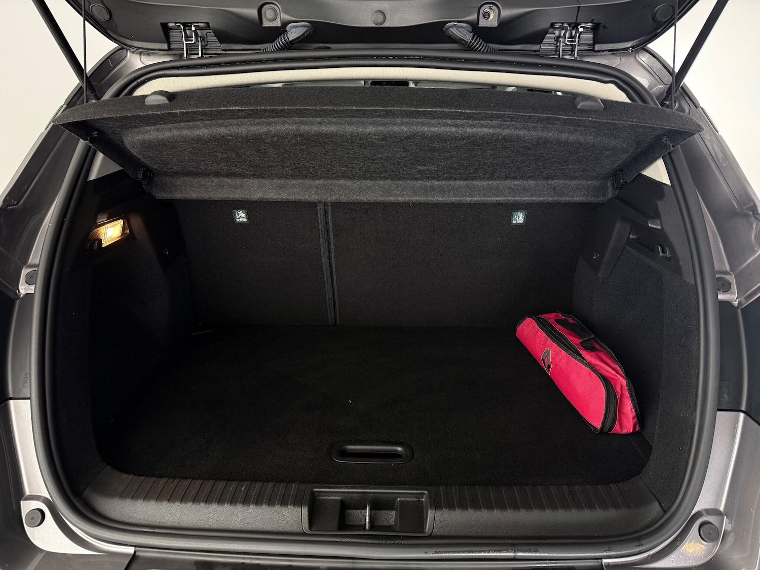 Used Renault Captur 2020 for sale - 76468416: Photo 13