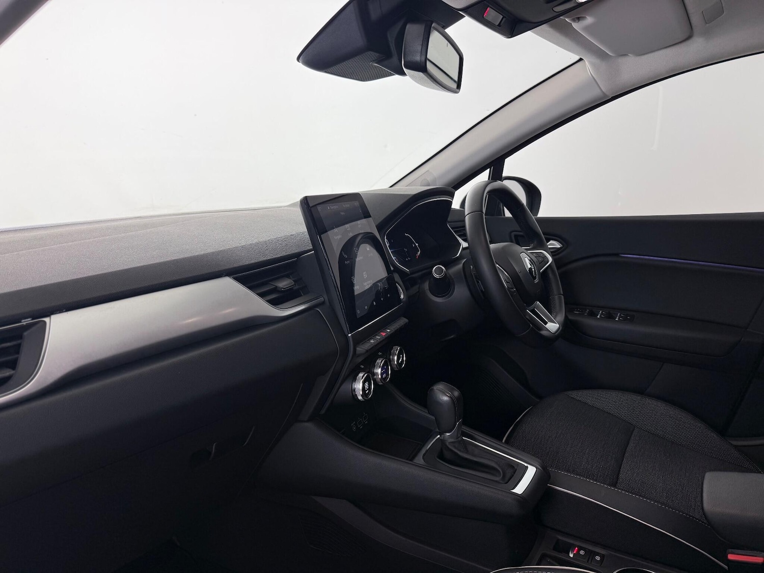 Used Renault Captur 2020 for sale - 76468416: Photo 17