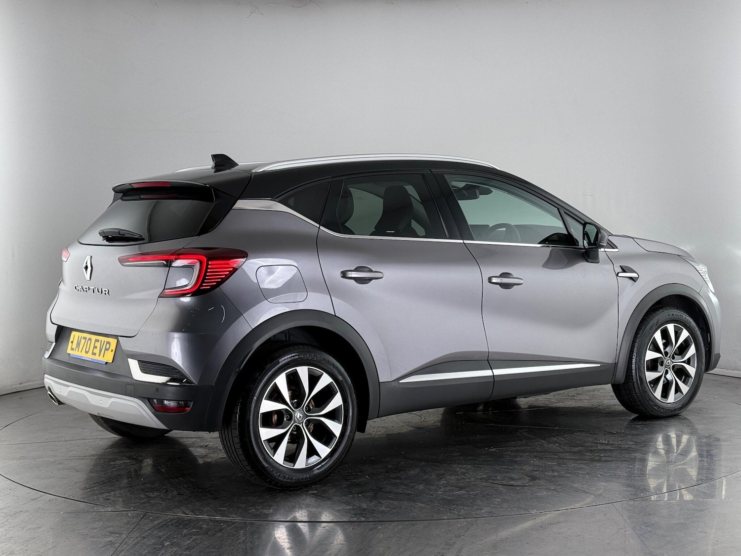 Used Renault Captur 2020 for sale - 76468416: Photo 5