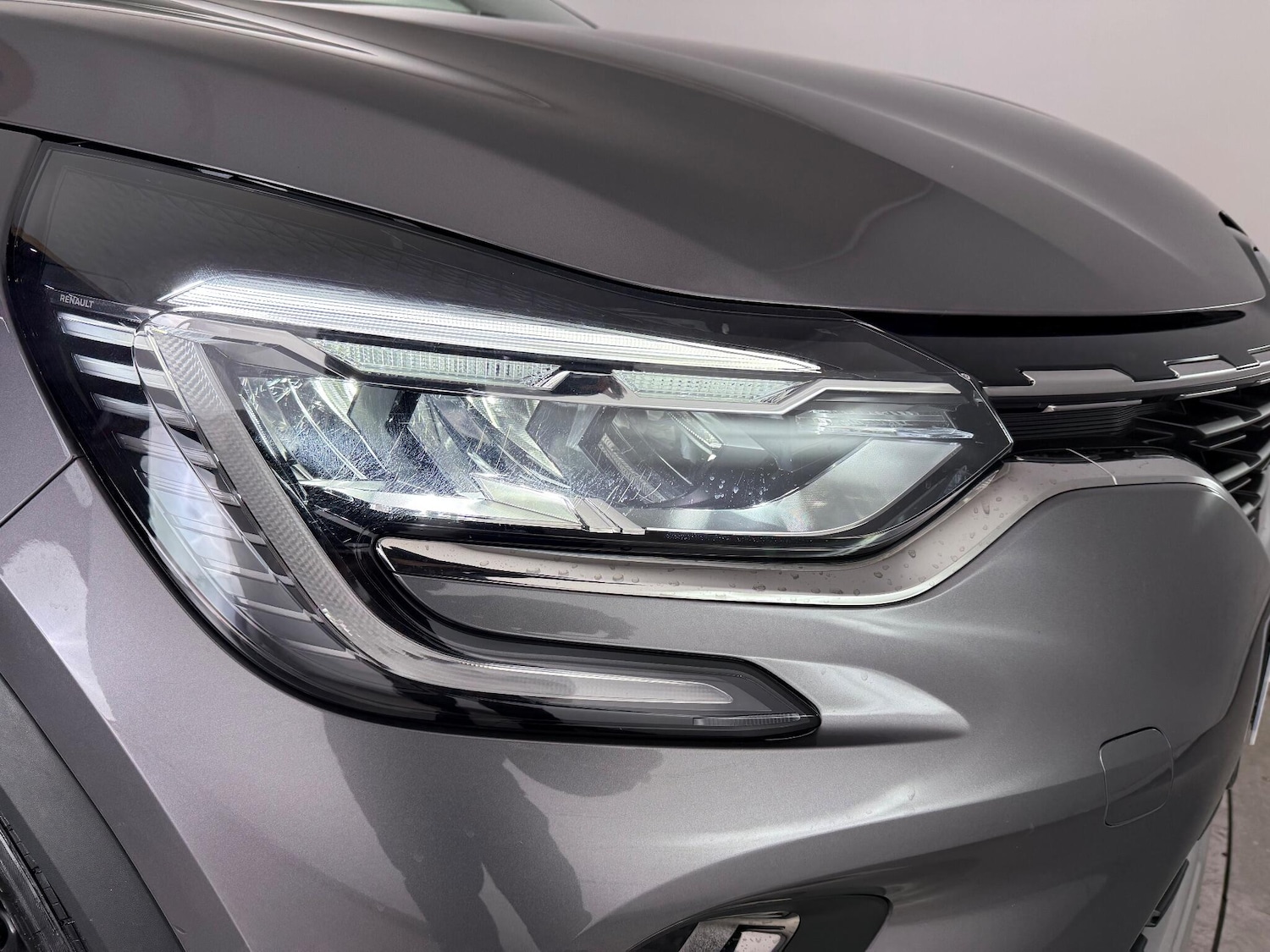 Used Renault Captur 2020 for sale - 76468416: Photo 8