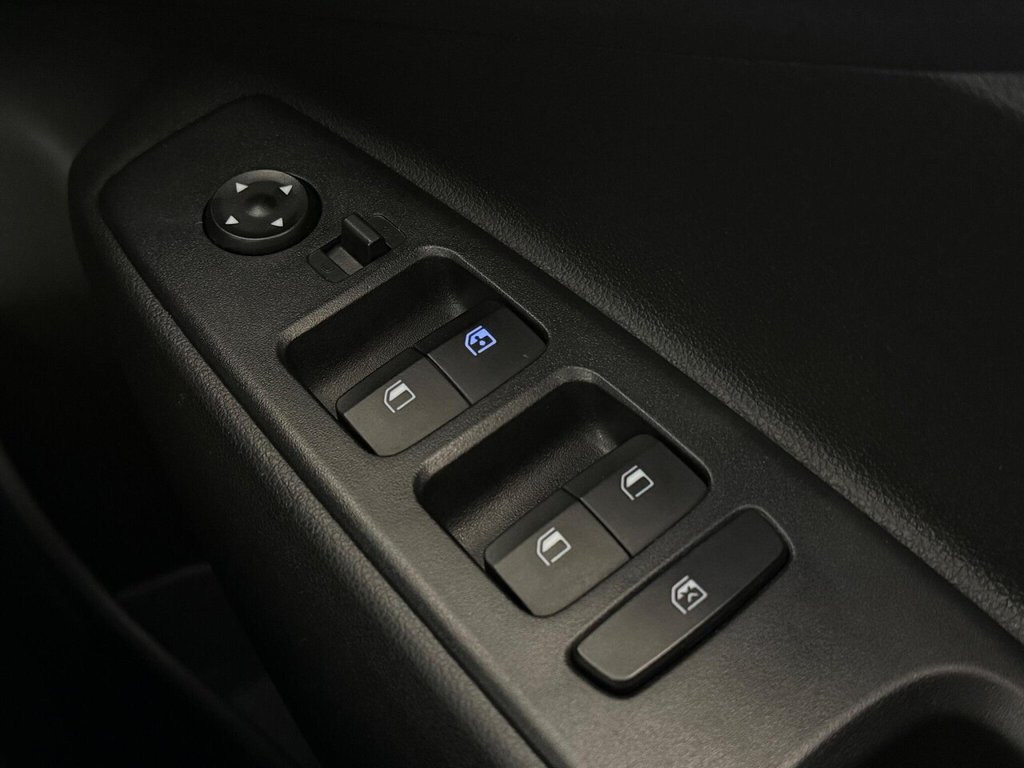 Used Hyundai i10 2023 for sale - 76323526: Photo 21