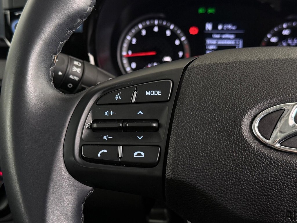 Used Hyundai i10 2023 for sale - 76323526: Photo 25