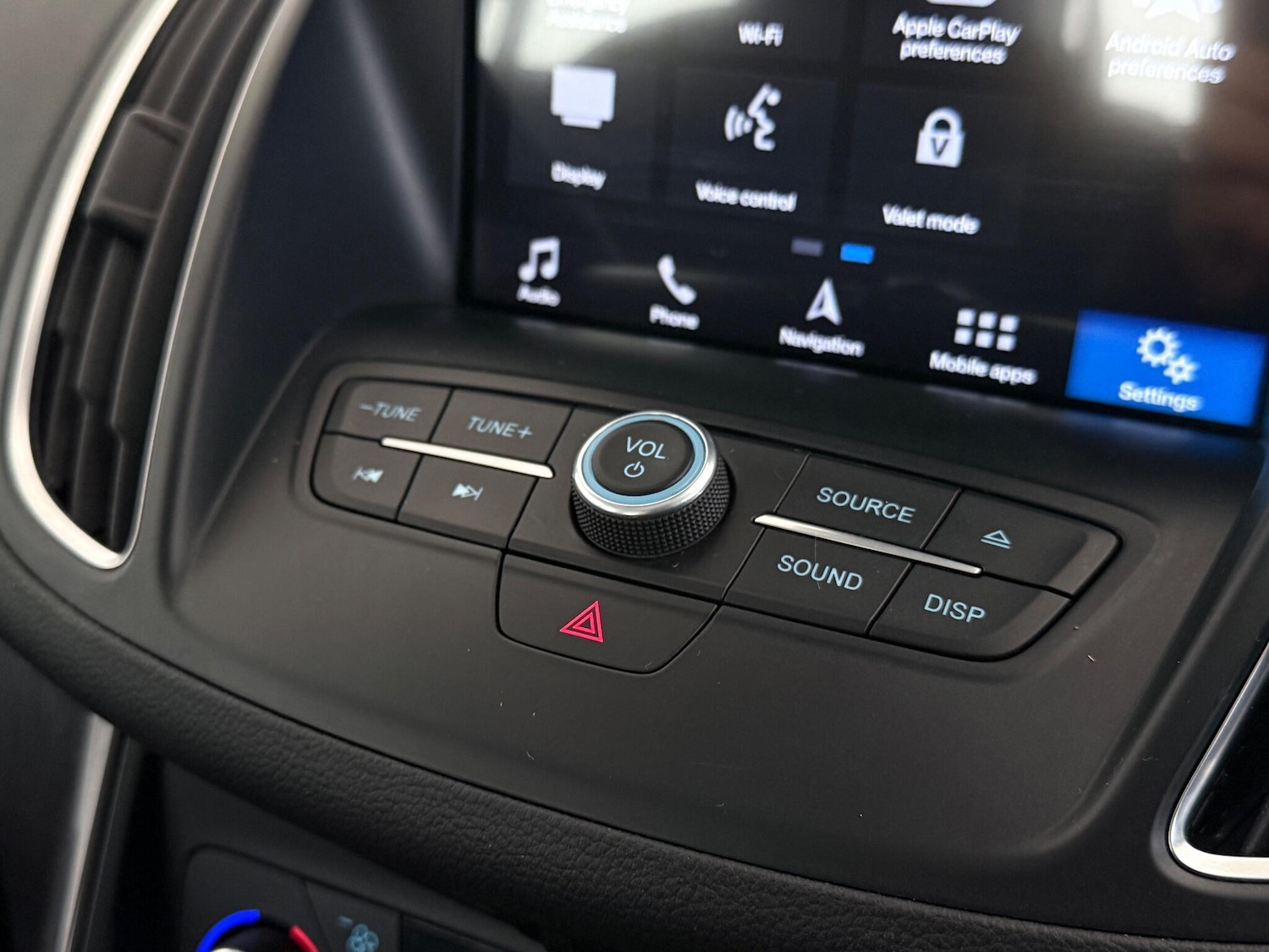 Used Ford Grand C-Max 2018 for sale - 77246158: Photo 34