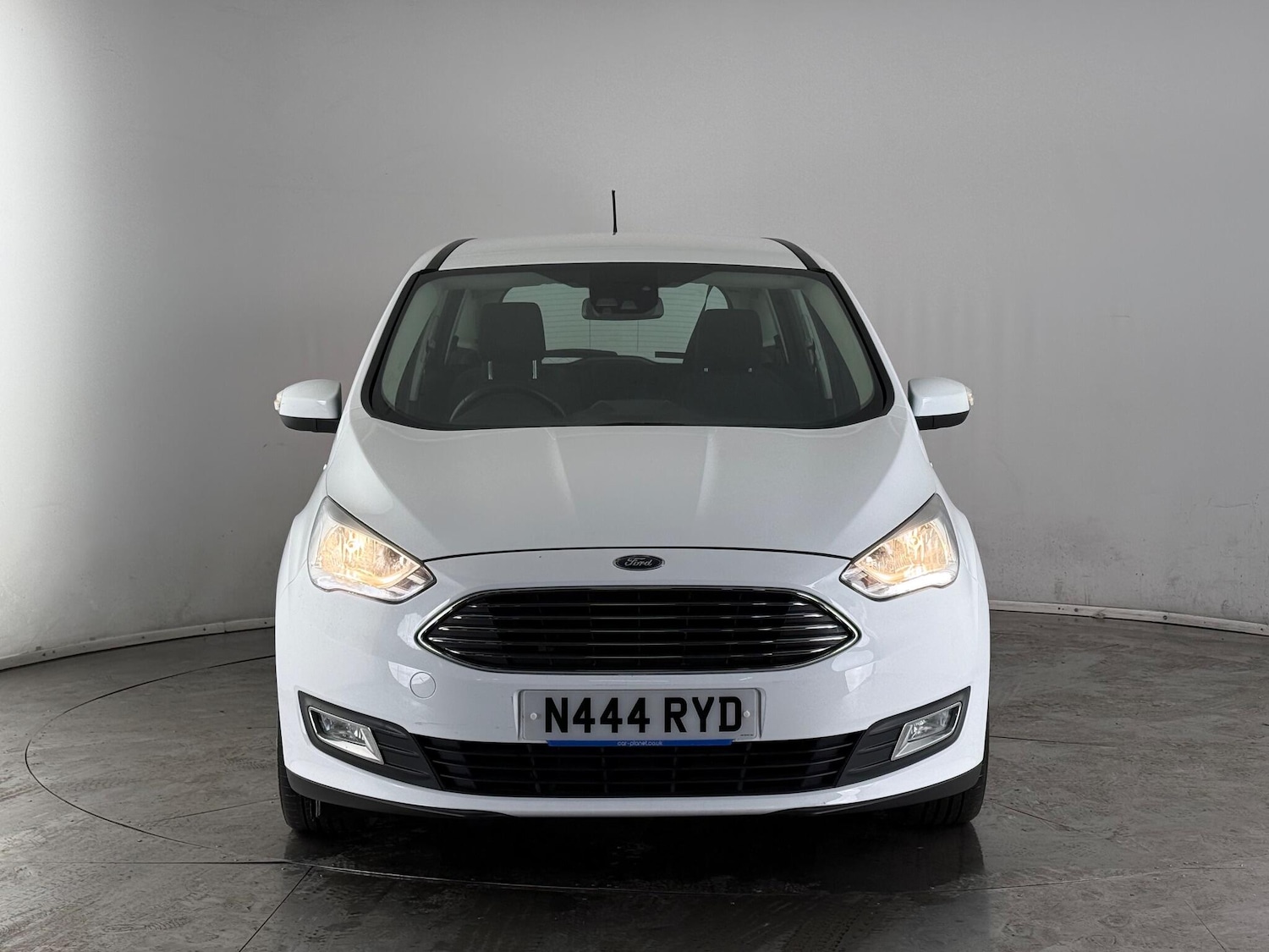 Used Ford Grand C-Max 2018 for sale - 77246158: Photo 5