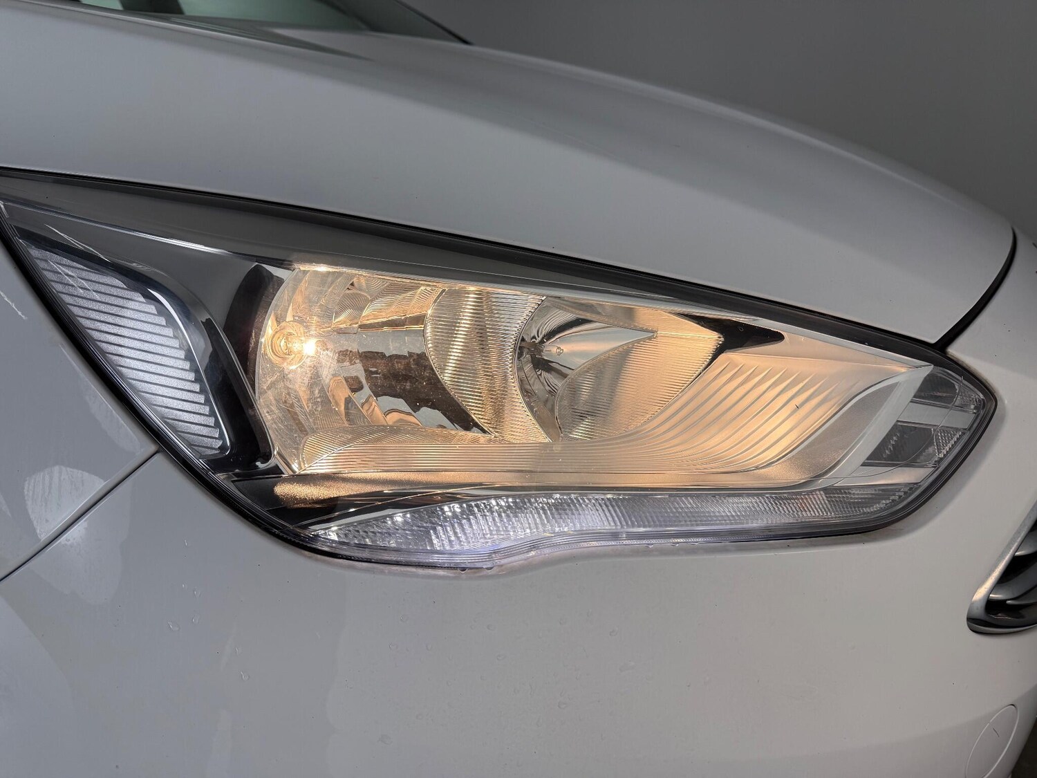 Used Ford Grand C-Max 2018 for sale - 77246158: Photo 6