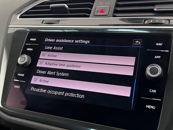 Used Volkswagen Tiguan 2018 for sale - 75062436: Photo 42