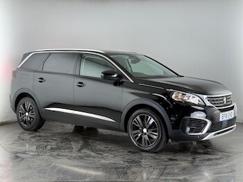 Used Peugeot 5008 2018 for sale - 77243756: Photo