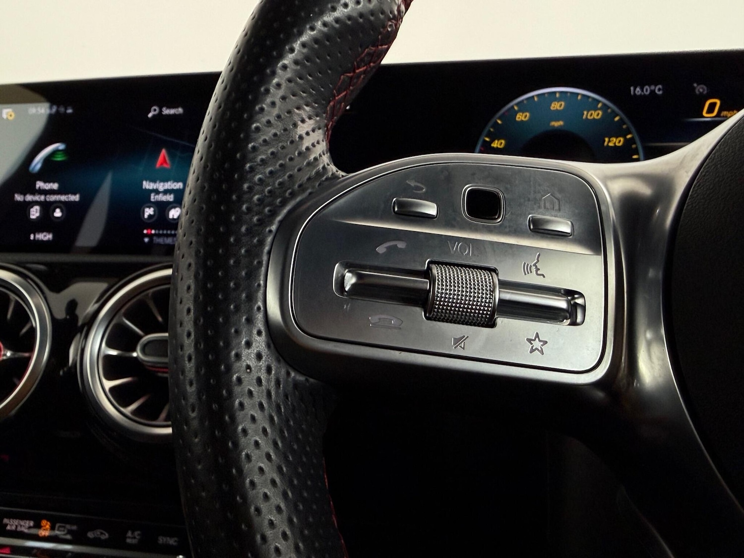 Used Mercedes-Benz A-Class 2020 for sale - 76468075: Photo 25