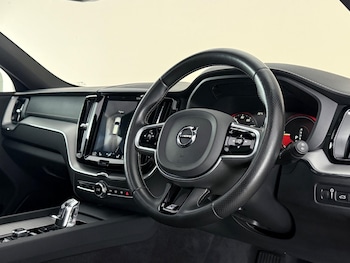 Used Volvo XC60 2019 for sale - 78947660: Photo