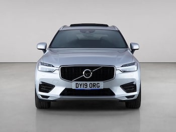 Used Volvo XC60 2019 for sale - 78947660: Photo