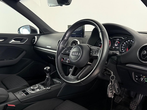 Used Audi A3 Cabriolet 2017 for sale - 76173121: Photo 21