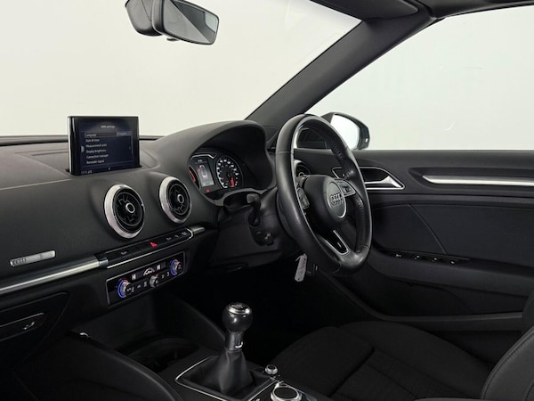 Used Audi A3 Cabriolet 2017 for sale - 76173121: Photo 23