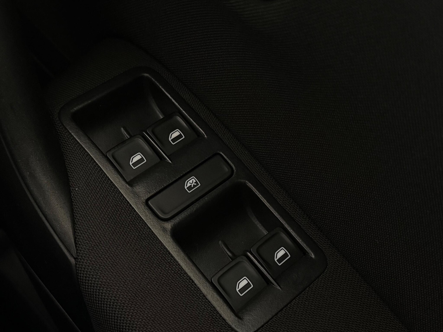 Used Volkswagen Polo 2016 for sale - 77091149: Photo 40