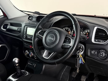 Used Jeep Renegade 2016 for sale - 78947636: Photo