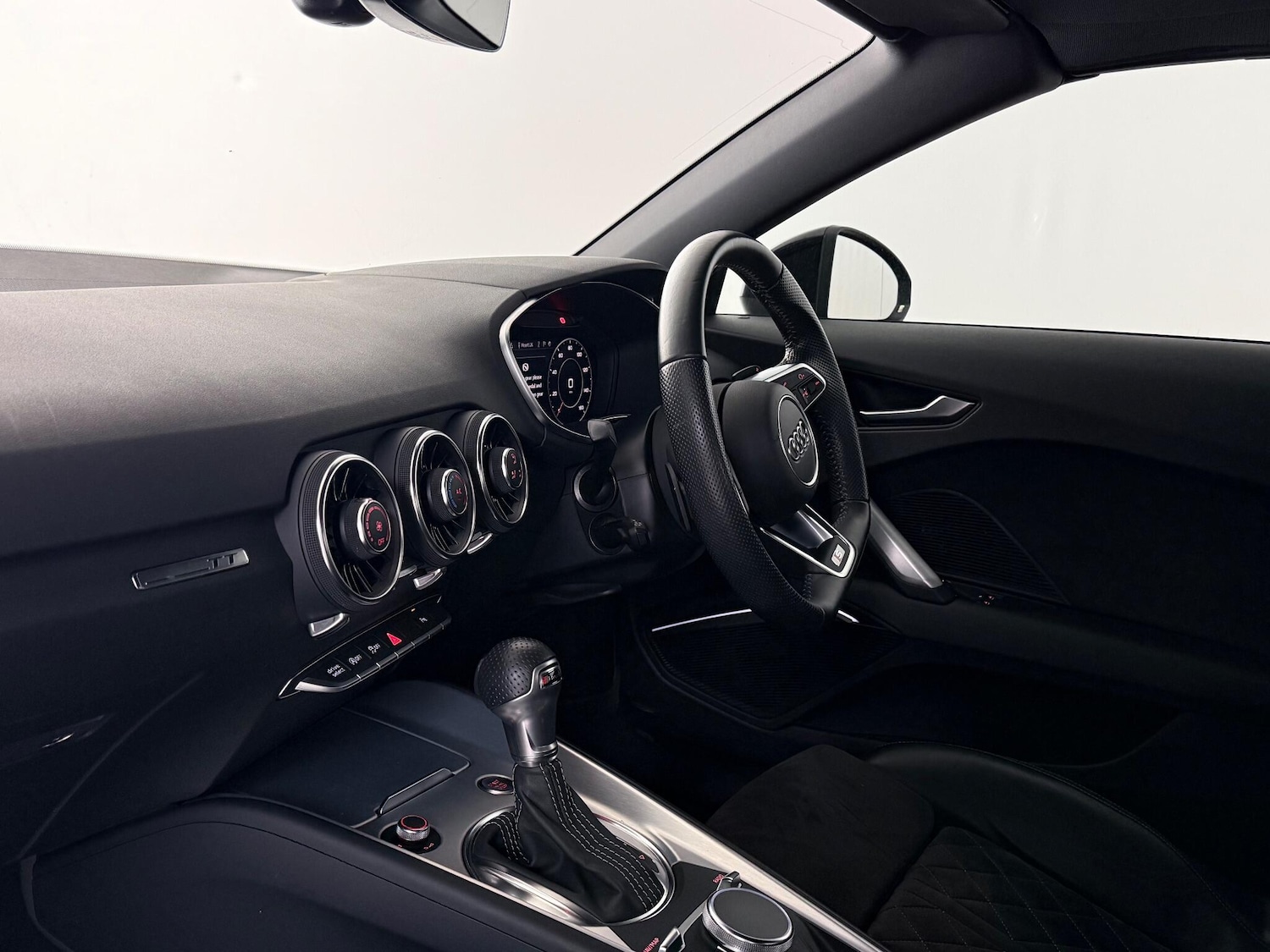 Used Audi TT 2021 for sale - 76468183: Photo 20