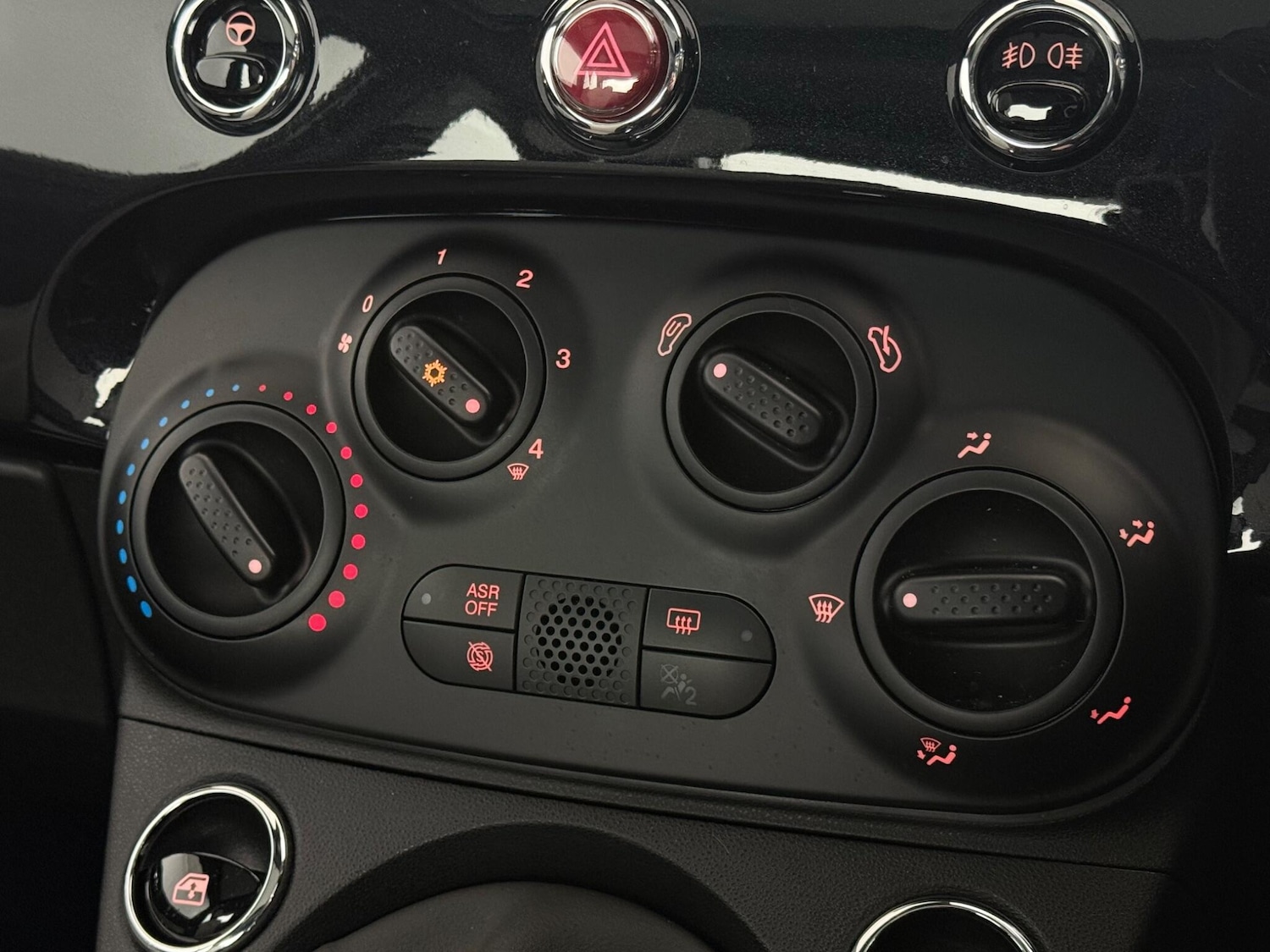 Used Fiat 500 2022 for sale - 77461055: Photo 32