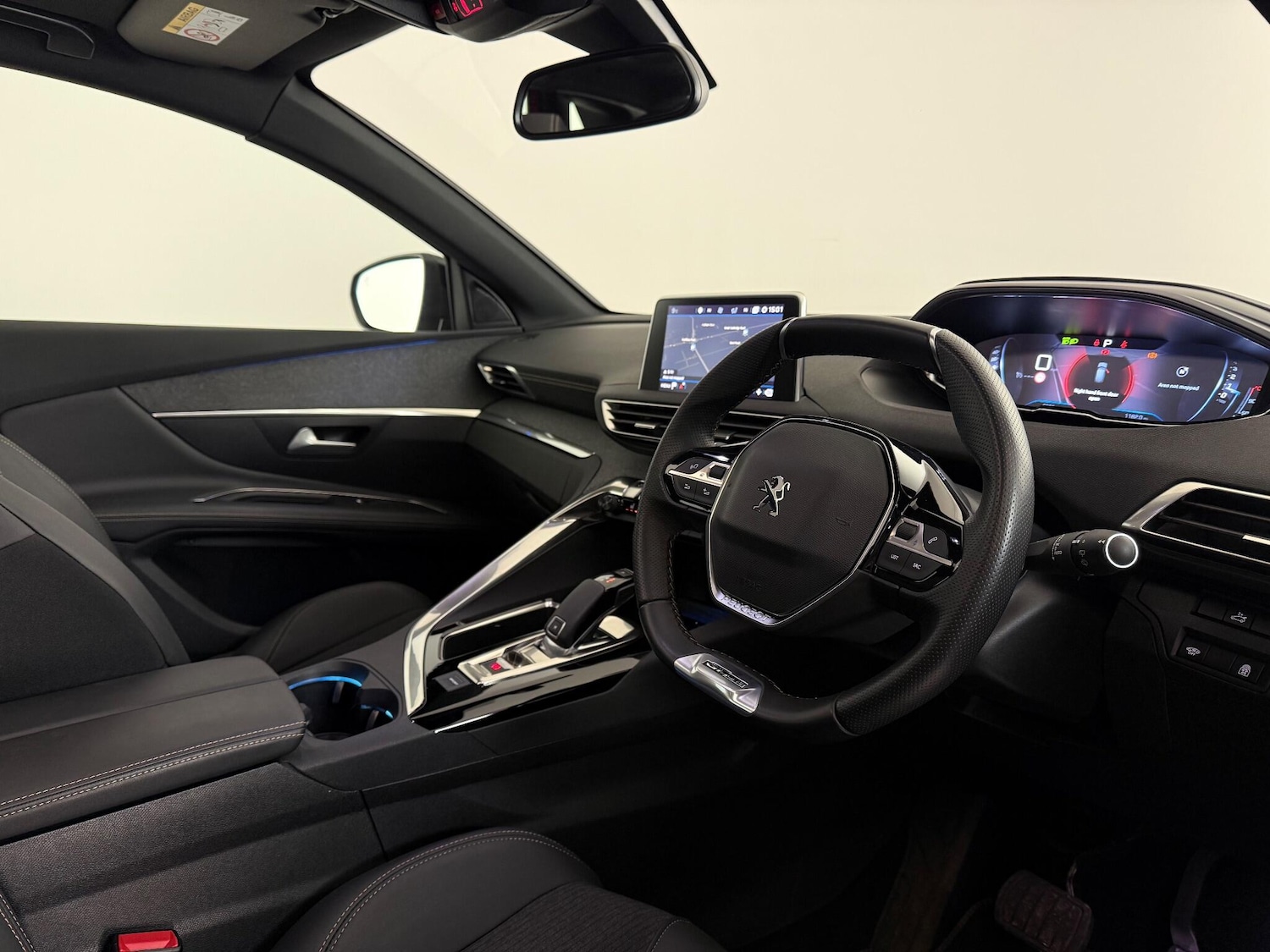 Used Peugeot 3008 2020 for sale - 77259817: Photo 11