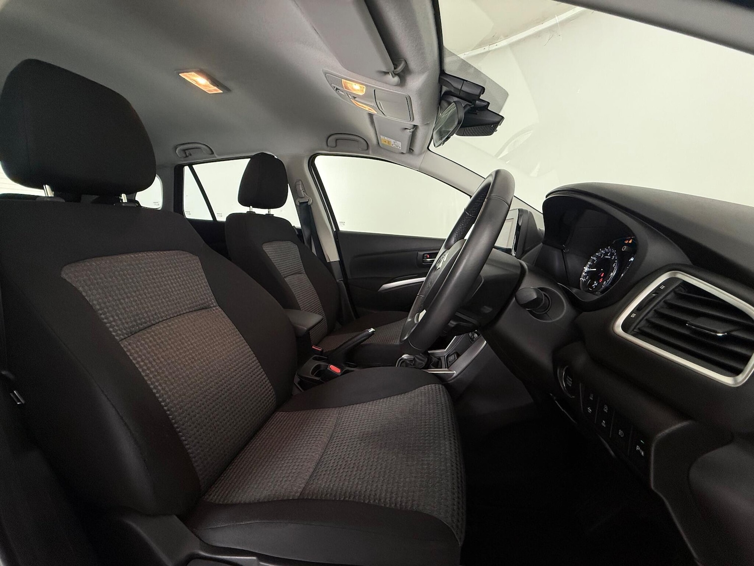 Used Suzuki SX4 S-Cross 2023 for sale - 77180789: Photo 10