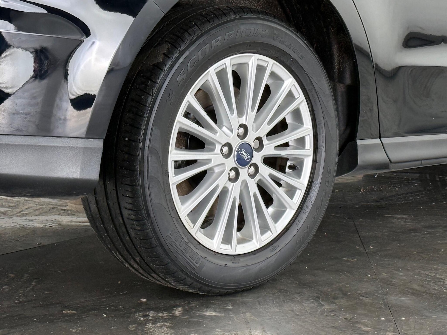 Used Ford S-Max 2018 for sale - 77790114: Photo 8