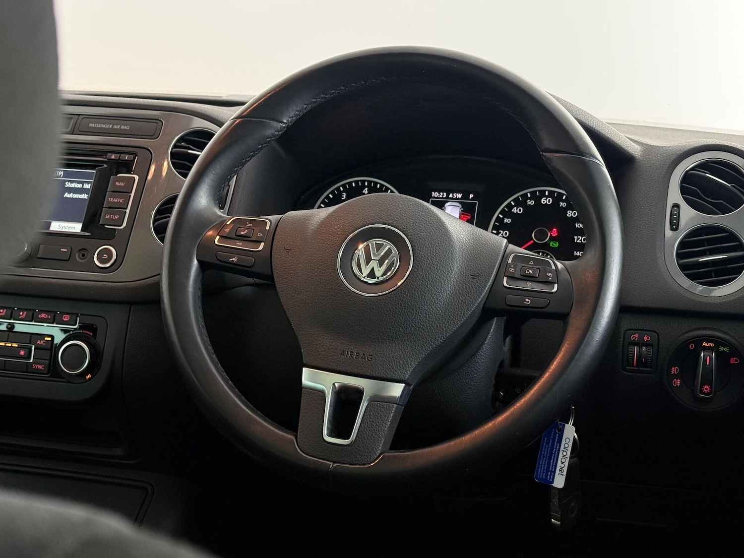 Used Volkswagen Tiguan 2014 for sale - 77246171: Photo 15