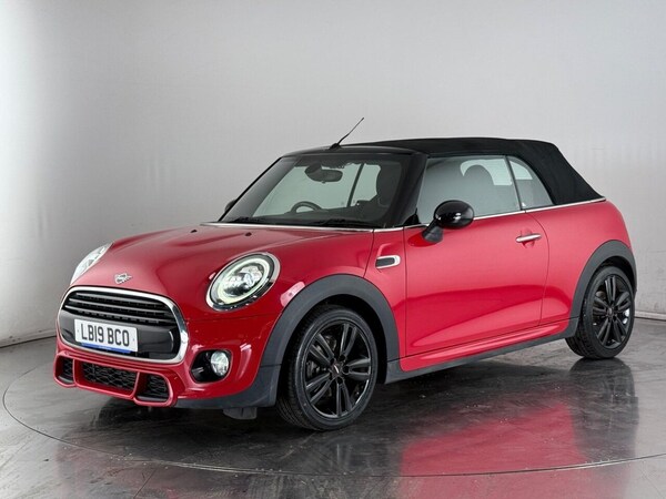Used MINI Convertible 2019 for sale - 76203103: Photo 10