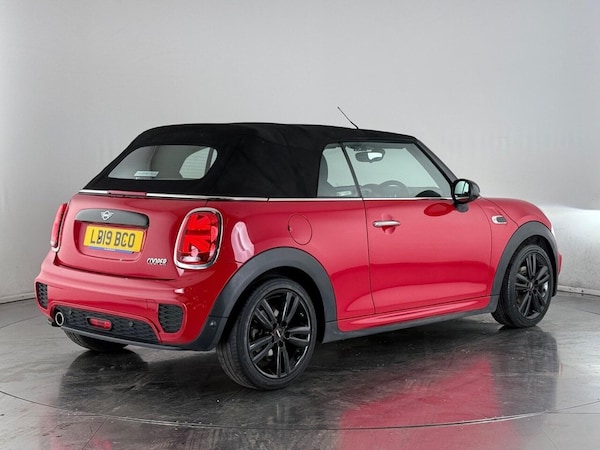 Used MINI Convertible 2019 for sale - 76203103: Photo 13