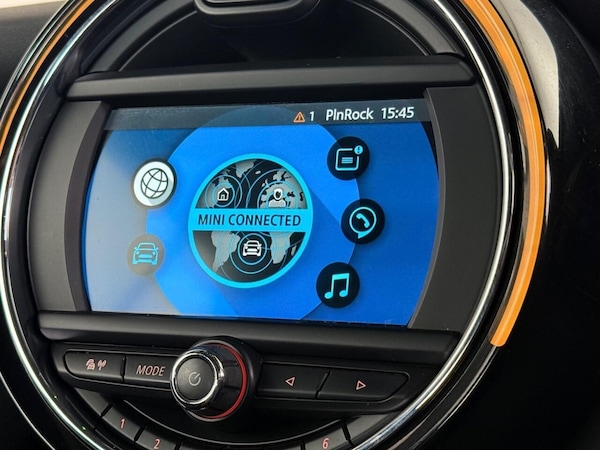 Used MINI Convertible 2019 for sale - 76203103: Photo 36