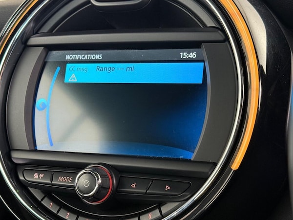 Used MINI Convertible 2019 for sale - 76203103: Photo 42