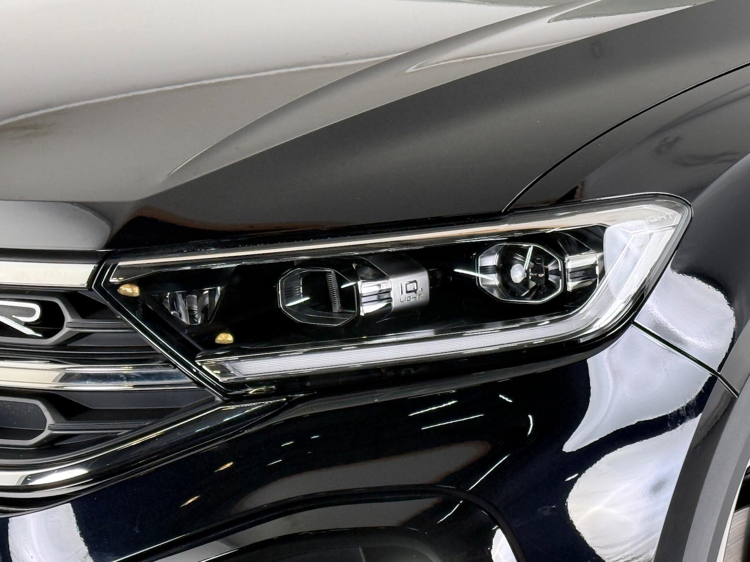 Used Volkswagen T-Roc 2022 for sale - 76620496: Photo 8