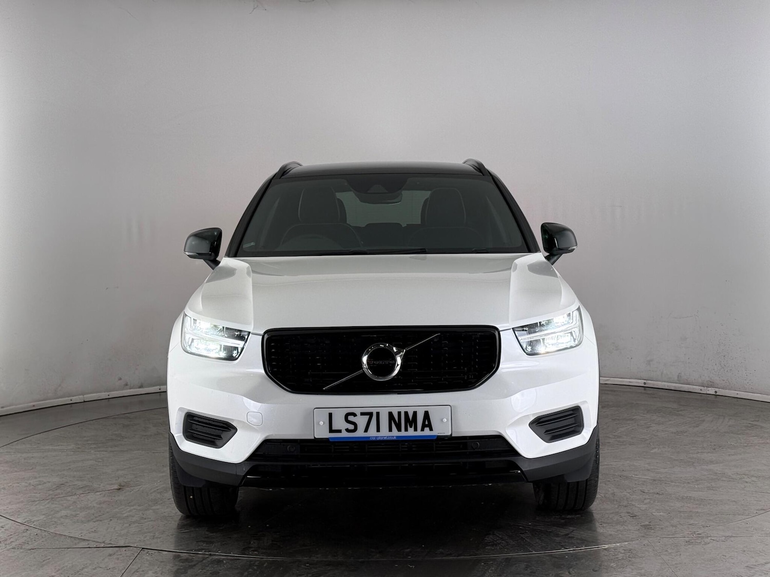 Used Volvo XC40 2021 for sale - 77246197: Photo 5