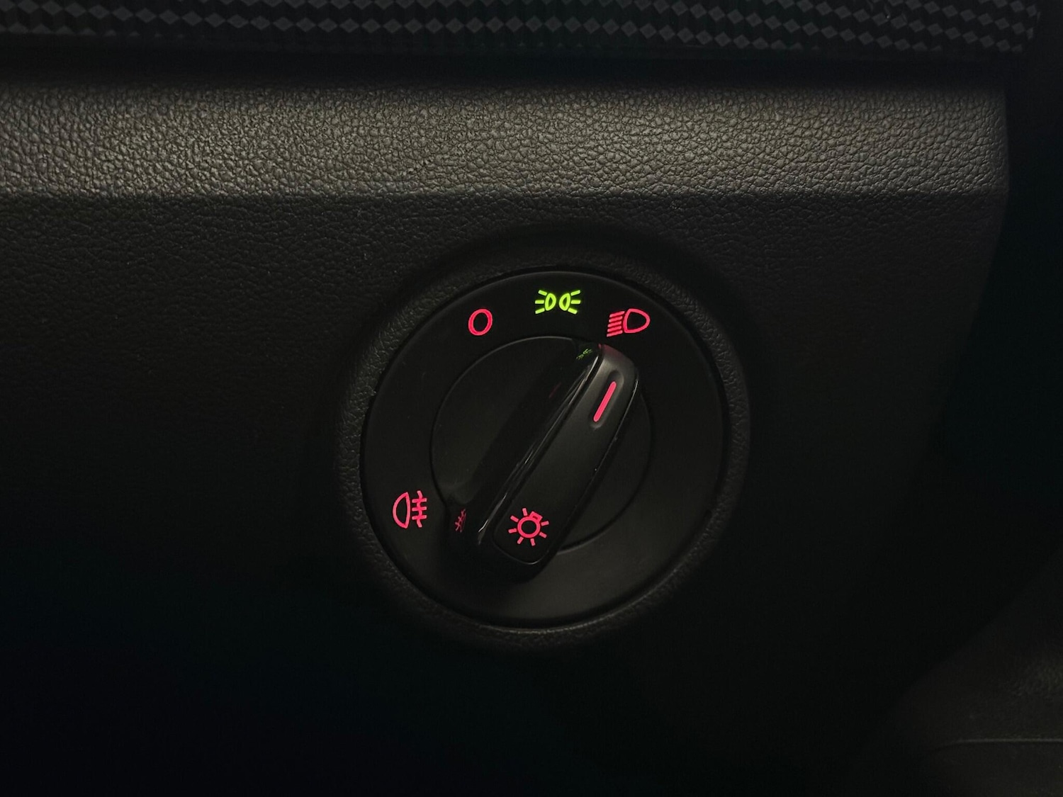 Used Volkswagen up! 2018 for sale - 77259780: Photo 19