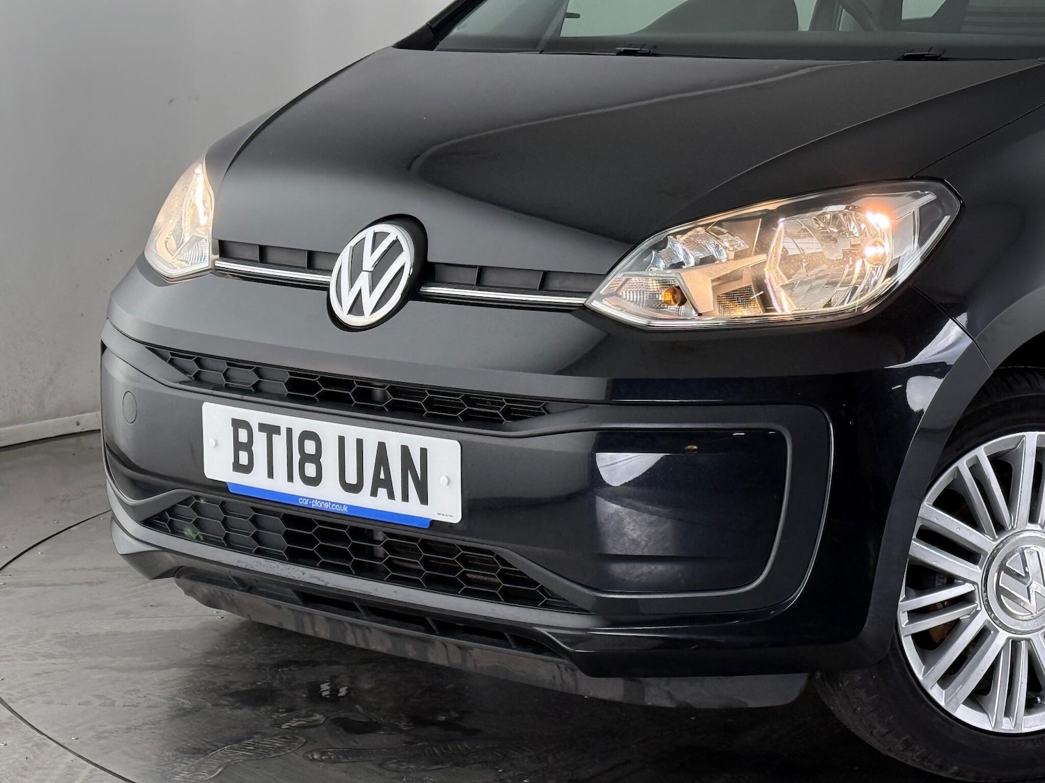 Used Volkswagen up! 2018 for sale - 77259780: Photo 29