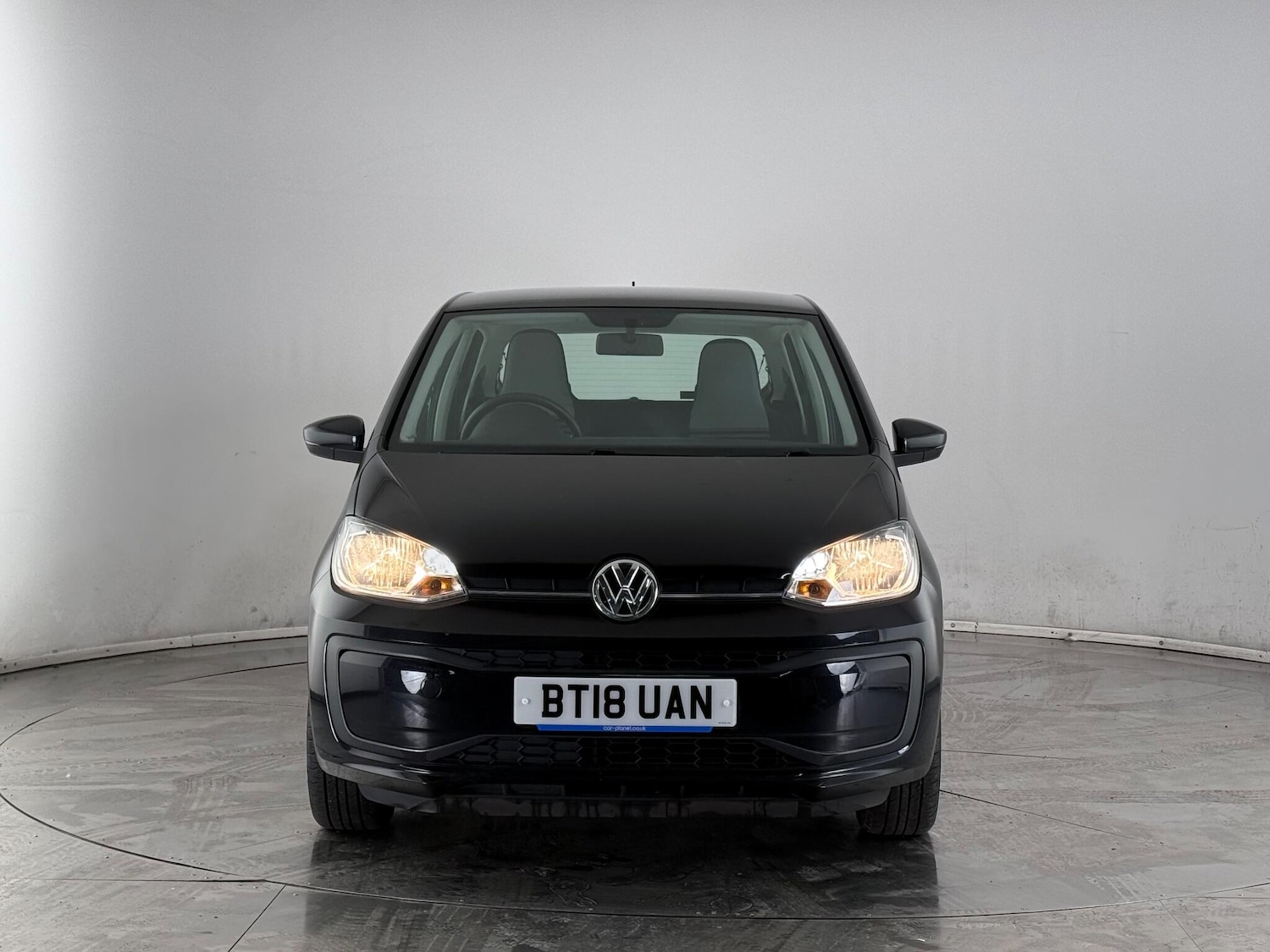 Used Volkswagen up! 2018 for sale - 77259780: Photo 5