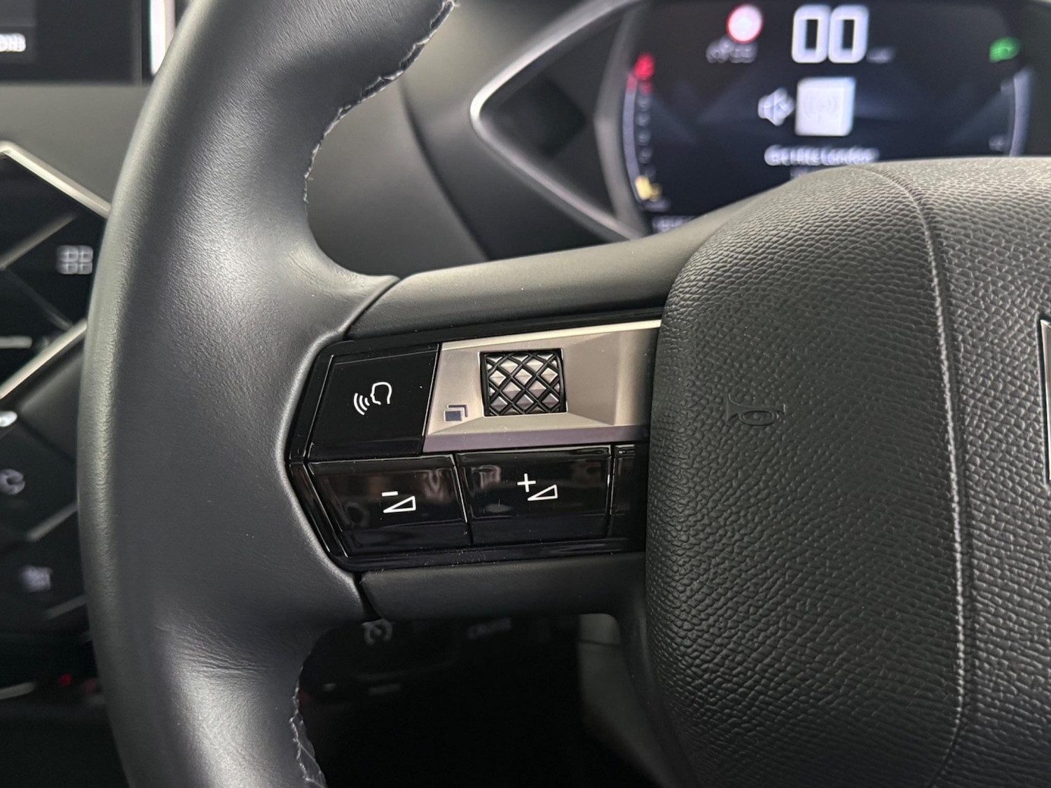 Used DS Automobiles DS 3 2022 for sale - 76468297: Photo 23