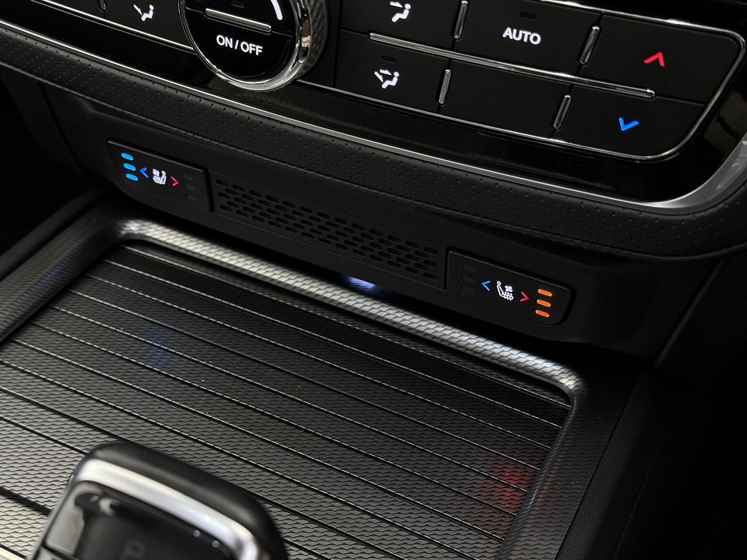 Used Ssangyong Rexton 2021 for sale - 77243132: Photo 37