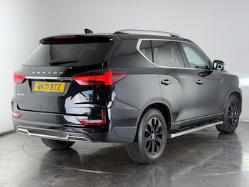 Used Ssangyong Rexton 2021 for sale - 77243132: Photo