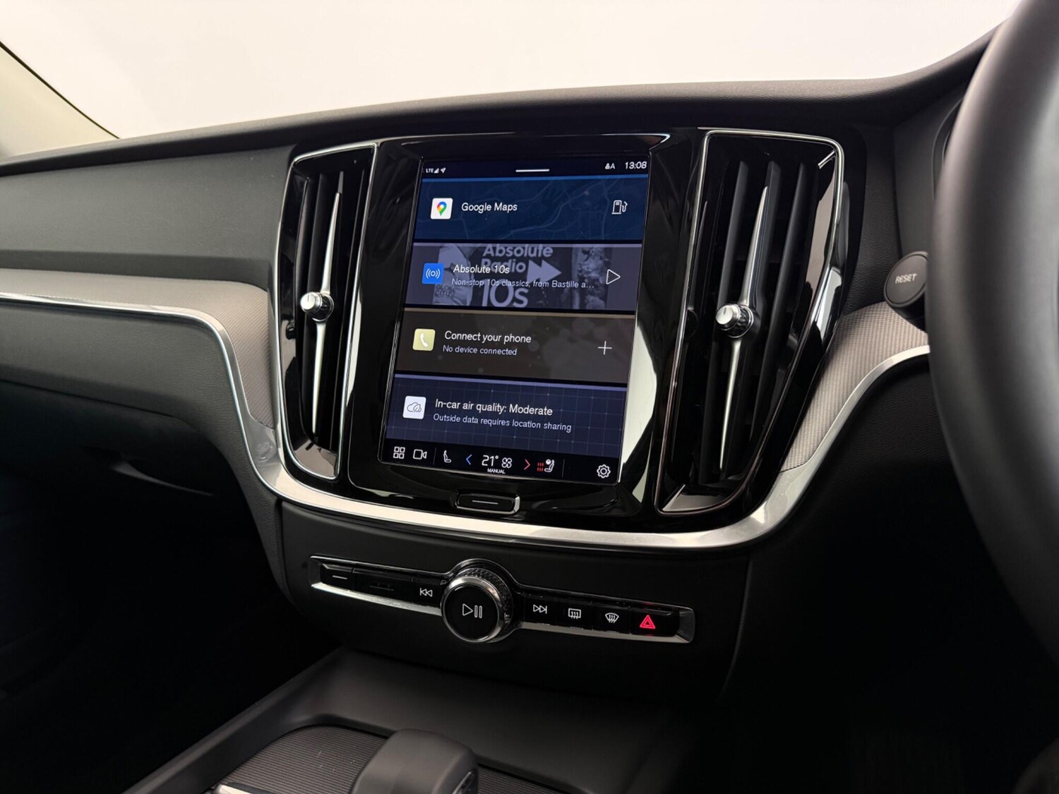 Used Volvo V60 2022 for sale - 77809261: Photo 33