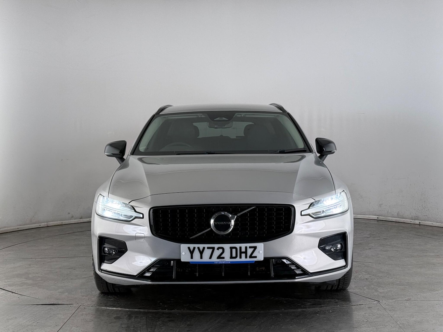 Used Volvo V60 2022 for sale - 77809261: Photo 5
